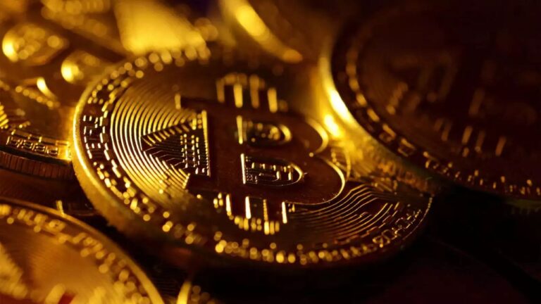 Bitcóin supera los 81,000 dólares por primera vez en su historia