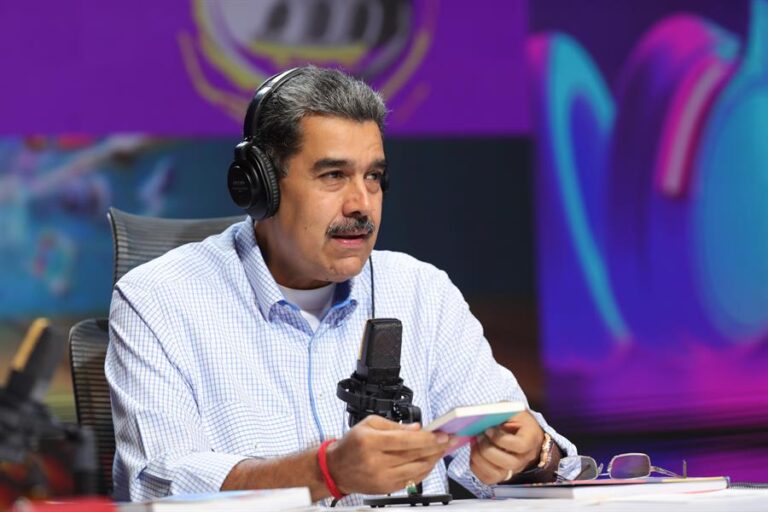 Antichavistas rechazan la privatización de Monómeros en Colombia #FVDigital
