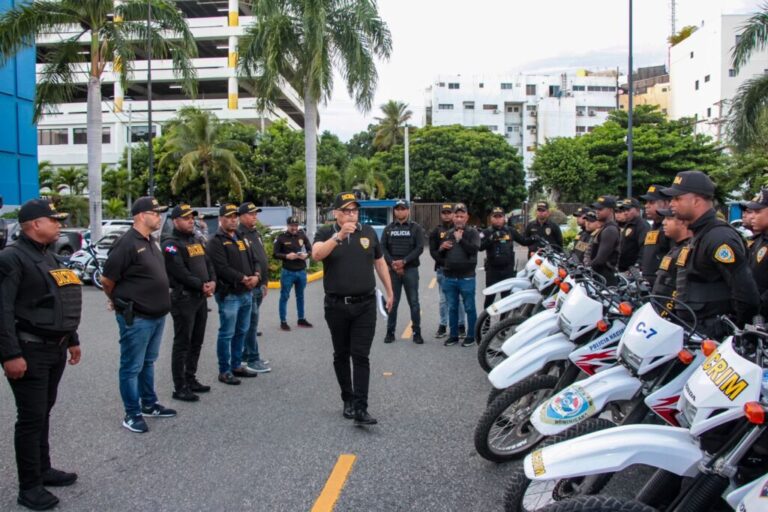 Policiales: DICRIM de la Policía y Ministerio Público intervienen sectores del D.N., desmantelan 4 puntos de drogas y ocupan 36 máquinas tragamonedas