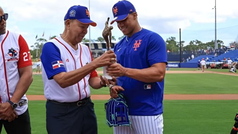 Juan Soto recibe premio Juan Marichal