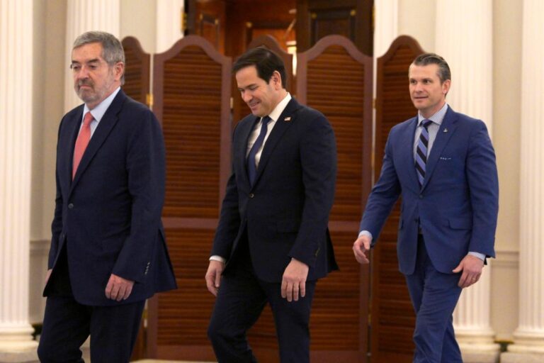 México califica de positiva la reunión en EE.UU. para evitar aranceles #FVDigital