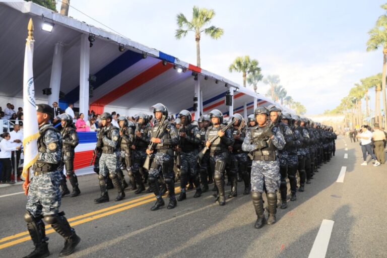 Policiales: Policía Nacional se destaca en desfile militar y policial por la Independencia Nacional con exhibición de habilidades, nuevos uniformes y línea gráfica