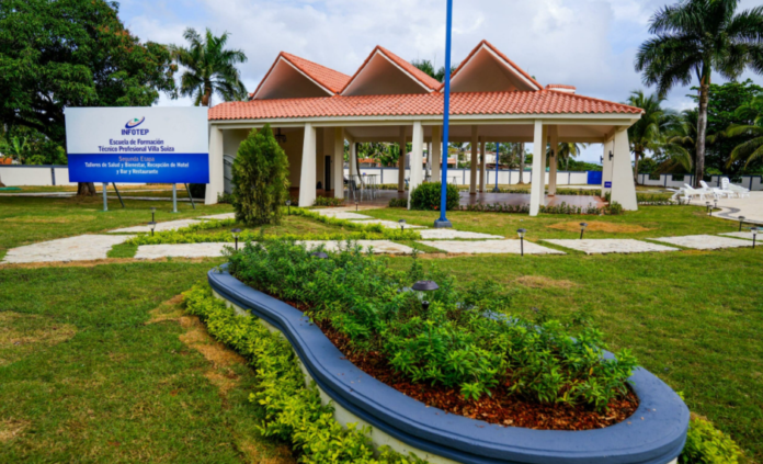 hotel-escuela-del-infotep.png