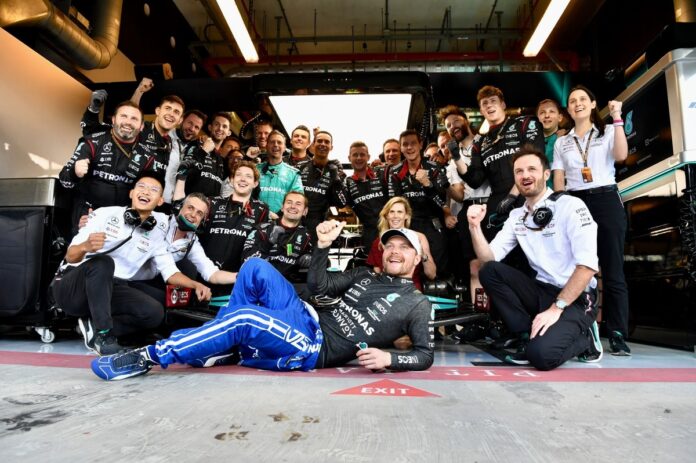 valtteri-bottas-mercedes-avec-.jpg