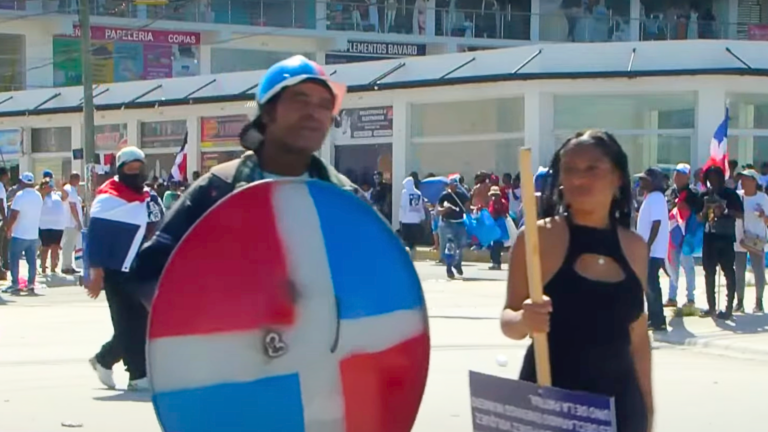 Focos de protesta “calientan” al Gobierno – #DeInteres   #FVDigital