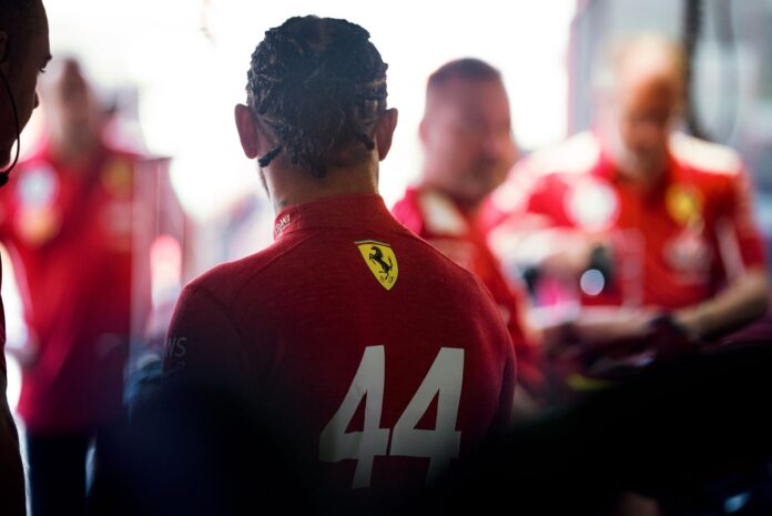 1742333594_lewis-hamilton-ferrari.jpg