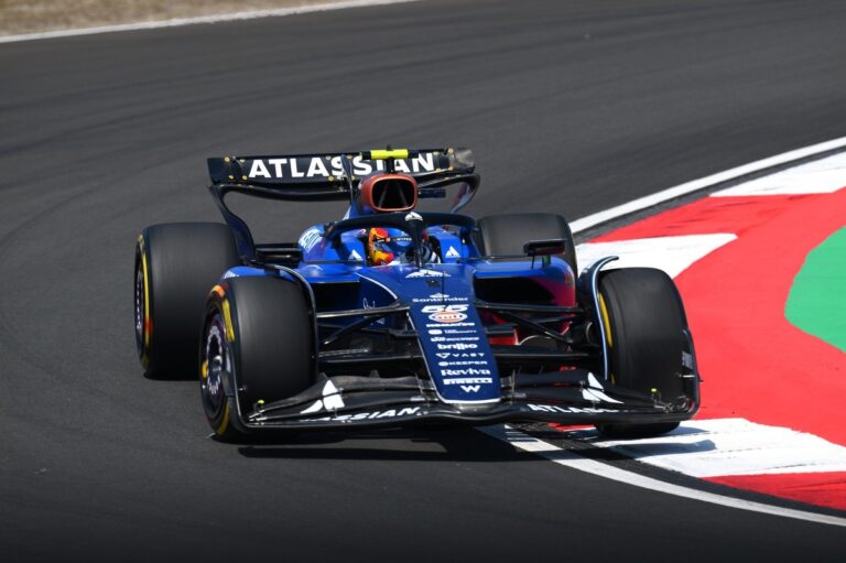 #Deportes: La FIA multa a Williams tras su extraño incidente: no tenían tarjetas SD #F1