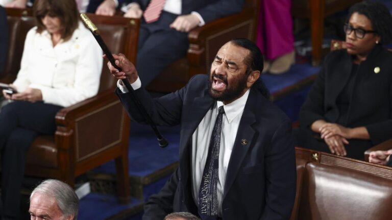 Quién es Al Green, el combativo congresista demócrata que fue expulsado del discurso de Trump #FVDigital