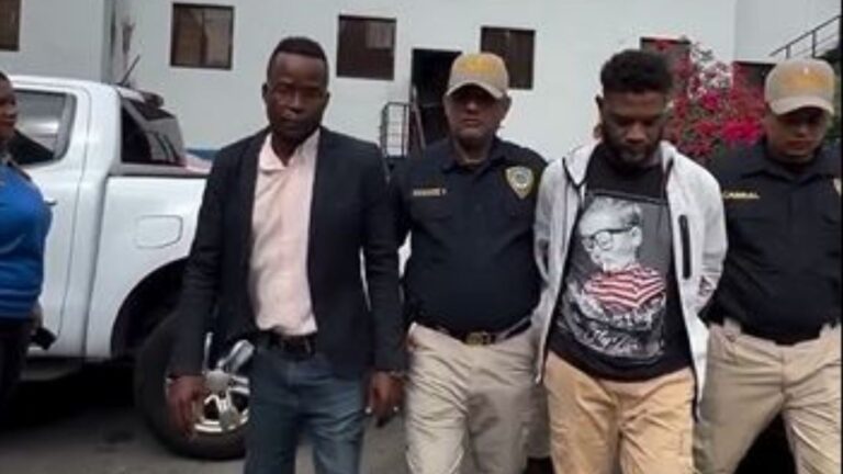 Derechos Humanos entrega a policía acusado de matar a pareja y suegra en La Vega