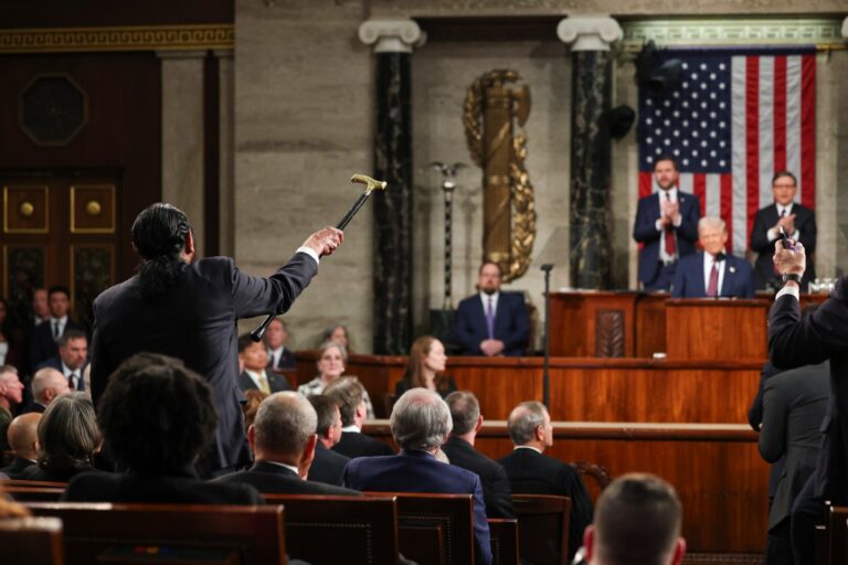 Cámara de Representantes votará sobre censura a Al Green tras interrumpir discurso de Trump