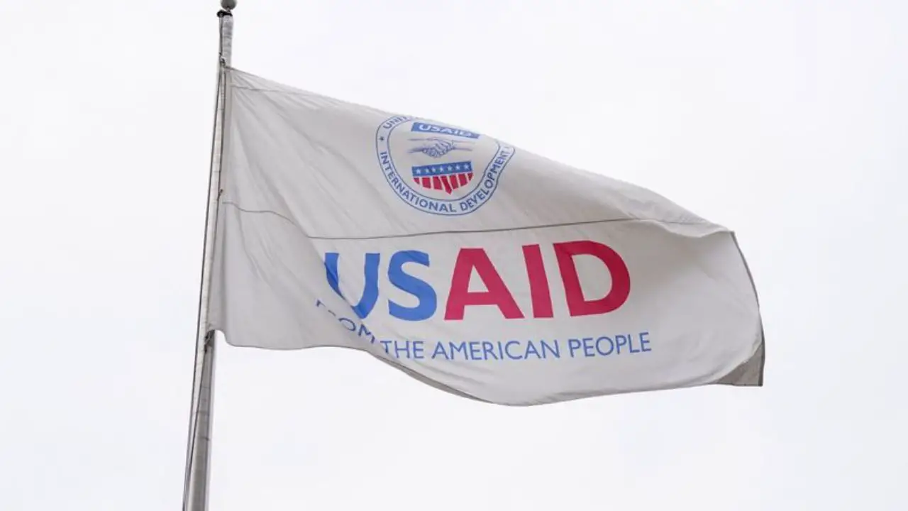 Banderea-de-USAID-.jpg