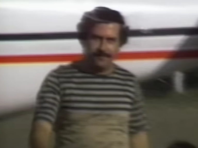 Colombia busca prohibir venta de objetos con la imagen de Pablo Escobar – #DeInteres   #FVDigital