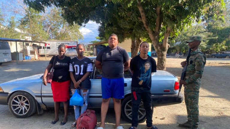 Detienen otros tres dominicanos por tráfico de indocumentados