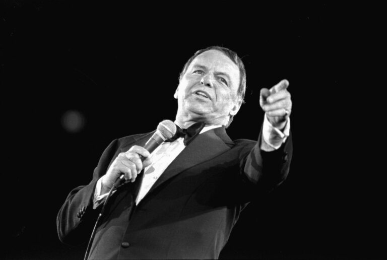 Hogar de Frank Sinatra se vendió por $5 millones de dólares