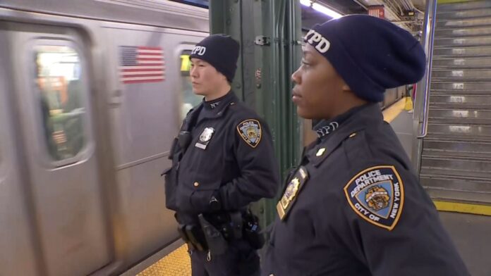 ICH_New_police_on_subways_VO_020625_133628047_676.jpeg