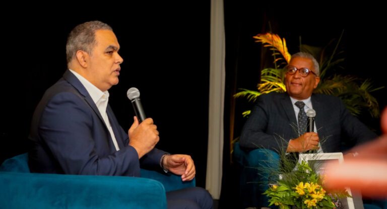 El merengue es protagonista en el segundo libro de Máximo Jiménez