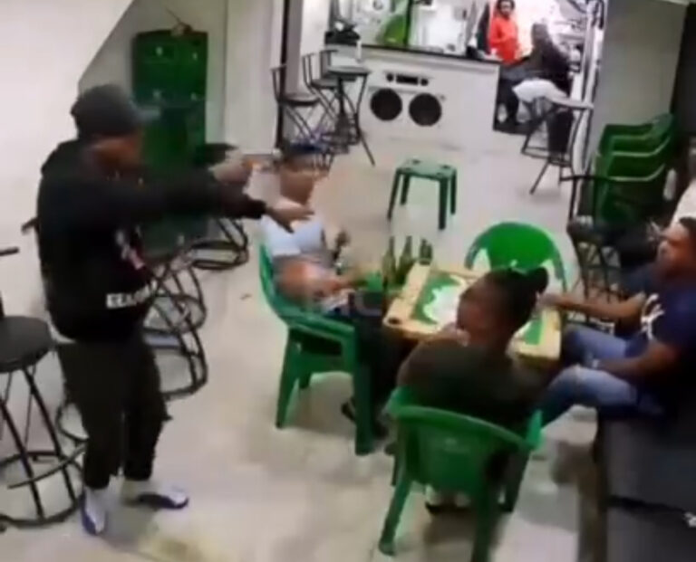 RD: Sicario mata a un hombre dentro de una barbería – #DeInteres   #FVDigital