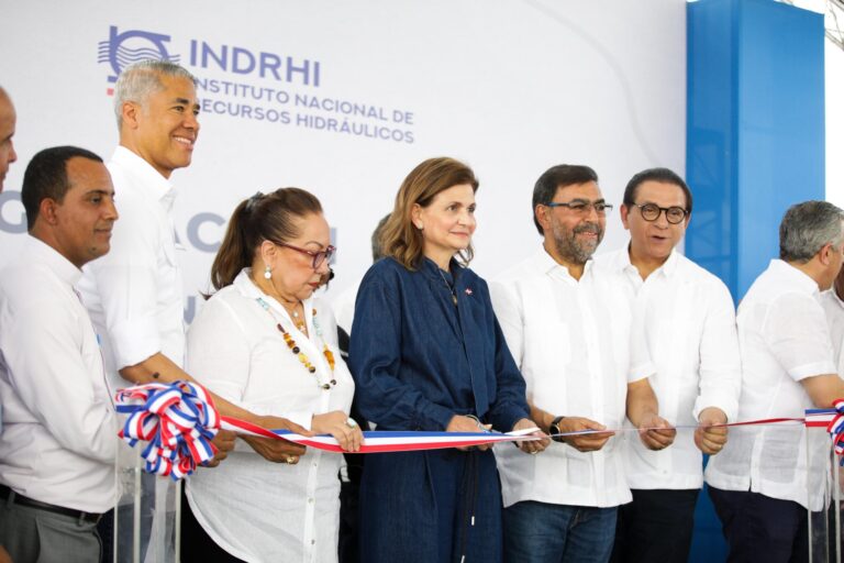 Raquel Peña inaugura obras en Santiago con inversión de RD$ 59.7 millones
