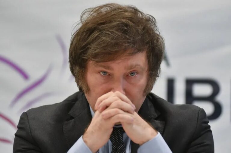 La CGT de Argentina convoca huelga general el 10 de abril en protesta contra el Gobierno de Milei