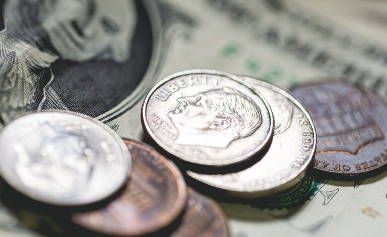 La moneda de 10 centavos a la que le hace falta algo y vale $50,000 #FVDigital