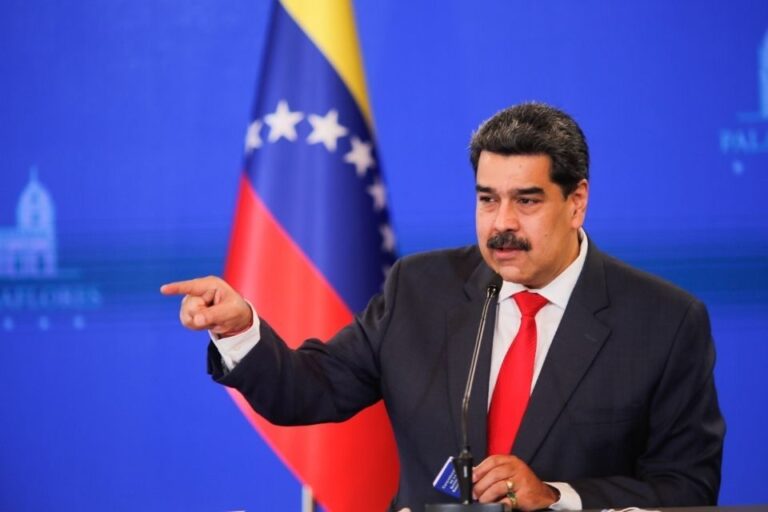 Maduro anuncia entrega de una tonelada de oro a la reserva del Banco Central de Venezuela