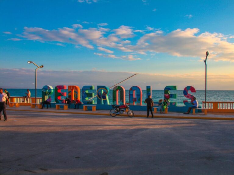 En Pedernales están tomando prestamos “a dos manos” para poner negocios ante despegue del turismo #FVDigital