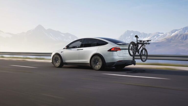 Elon Musk pierde $22,200 millones tras caída de Tesla #FVDigital