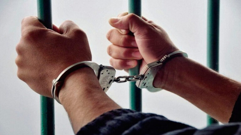 Policía Nacional apresa a hombre con sustancias ilícitas y dinero en efectivo en Bahoruco #FVDigital