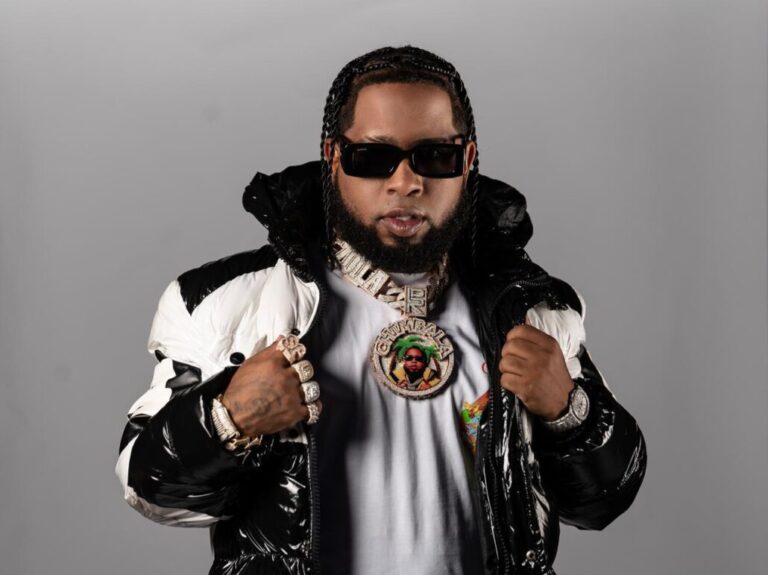 Chimbala confirma que llegará en compañía de su esposa a Premios Soberano #FVDigital