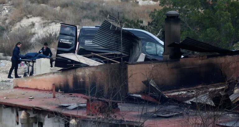 Explosión en fábrica de pirotecnia deja un muerto y cuatro heridos
