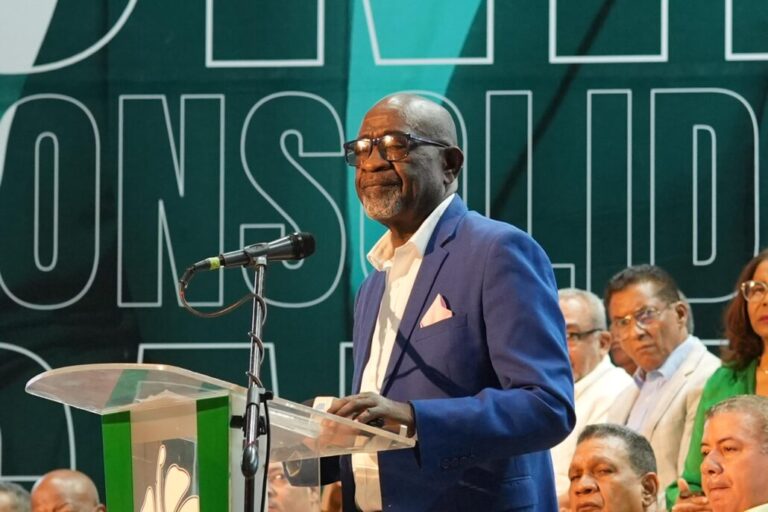 Antonio Florián llama a cuidar el partido y la marca #FVDigital