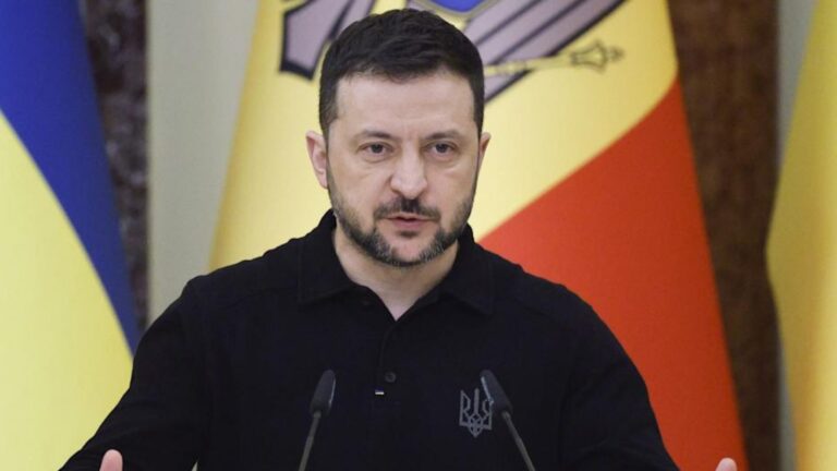 Zelenski pide respuesta internacional ante ataques rusos a civiles