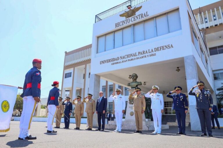 Policiales: Presidente Abinader encabeza graduación de agentes migratorios – Inicio – Policía Nacional de la República Dominicana