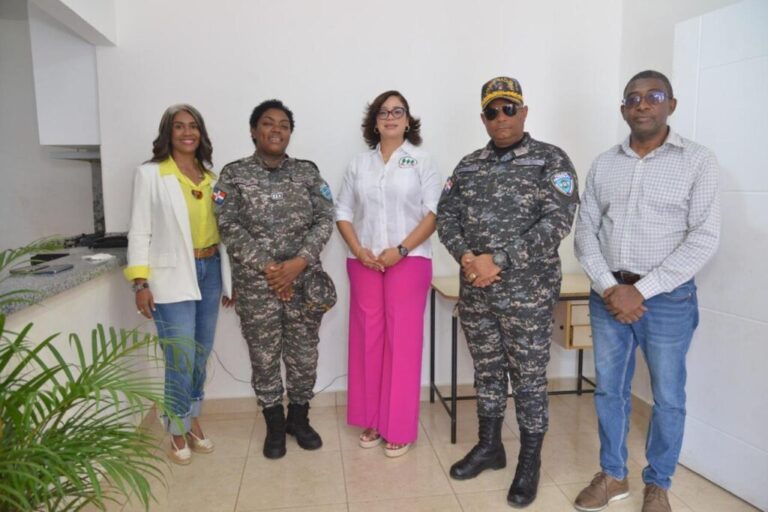 Policiales: La Fuerza de una Madre Policía – Inicio – Policía Nacional de la República Dominicana