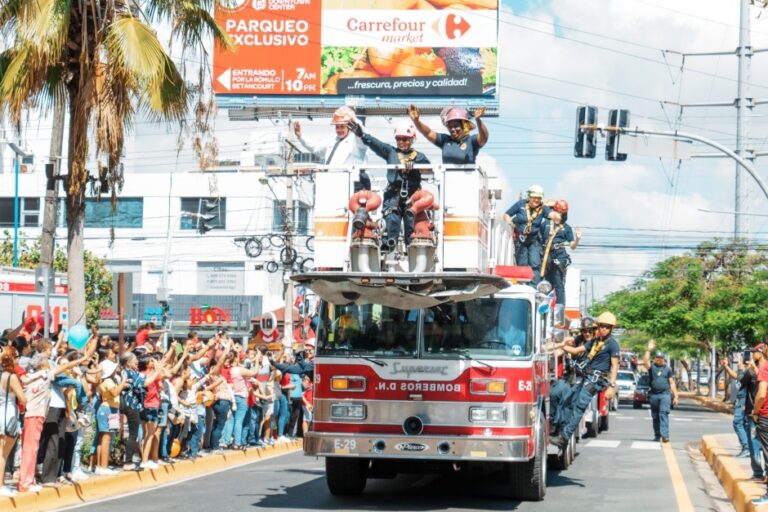 Bomberos DN convoca a su tradicional desfile de camiones – #DeInteres   #FVDigital