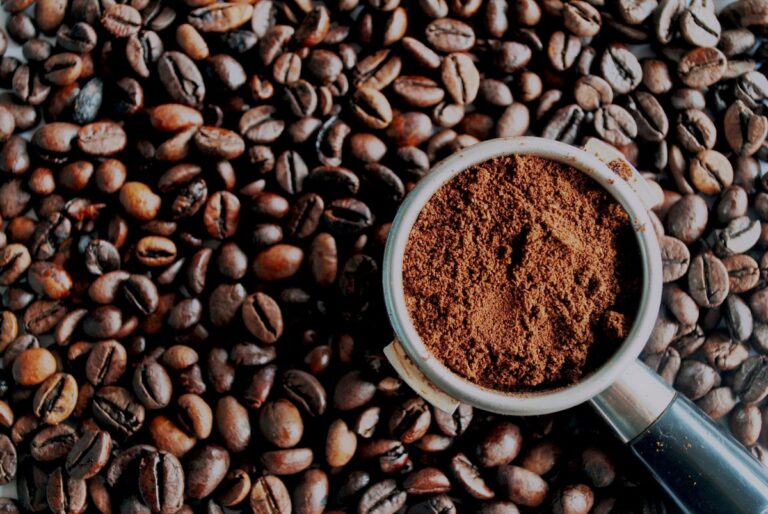 FDA retira bolsas de café molido en 15 estados por error en etiquetado