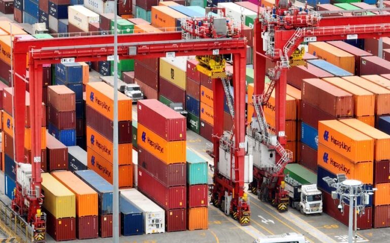 China abre nuevo frente en la guerra comercial