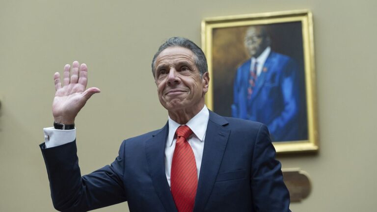 Exgobernador Cuomo se presenta a la alcaldía de Nueva York