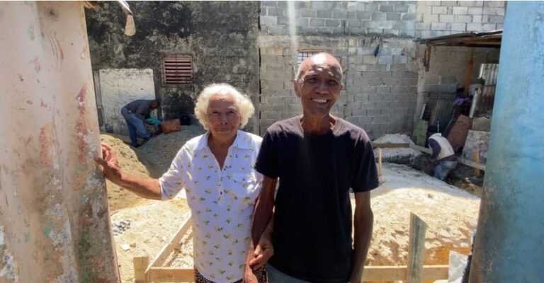 ¡Enhorabuena! Construyen casa de ancianos luego de reportaje Bajo El Foco #FVDigital