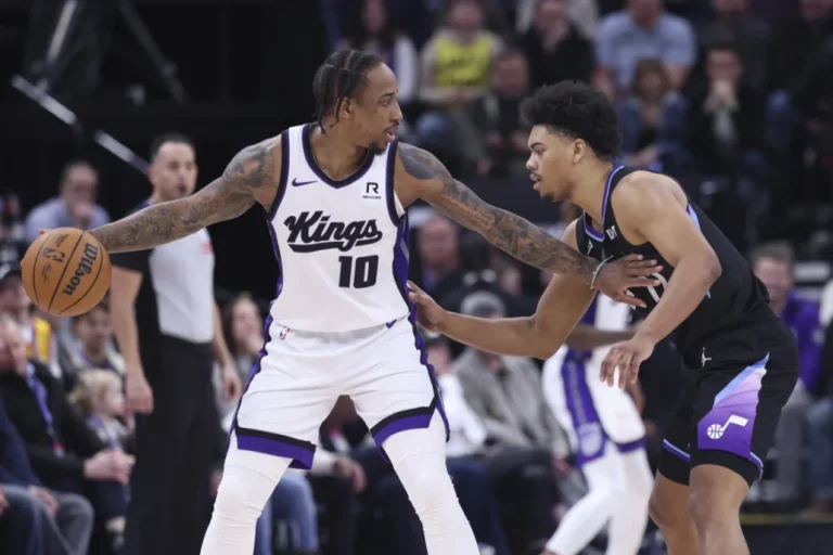 La NBA multa a DeMar DeRozan con 25.000 dólares por críticas a los árbitros