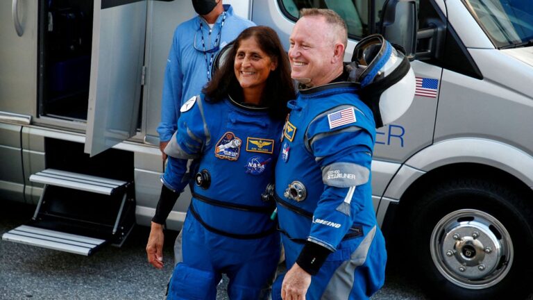 Misión Crew-9 de la NASA regresa exitosamente a la Tierra