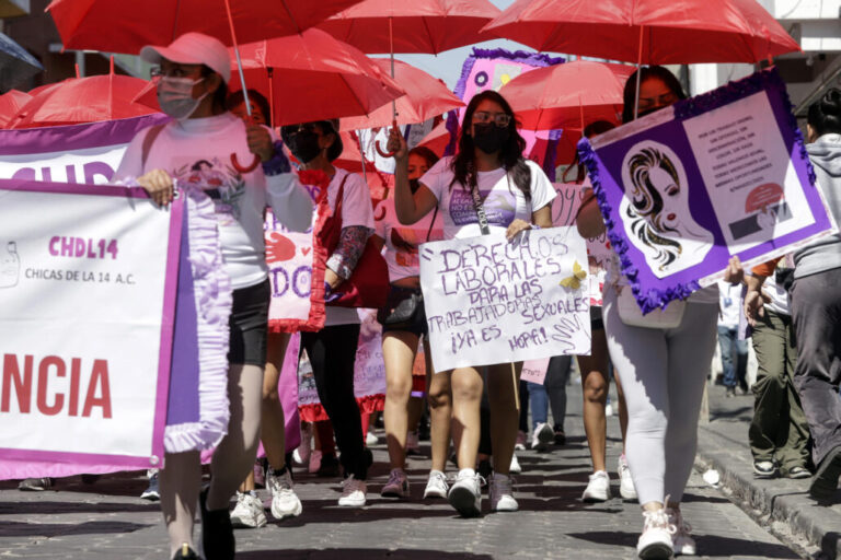 Trabajadoras sexuales piden reconocimiento laboral en centro de México #FVDigital