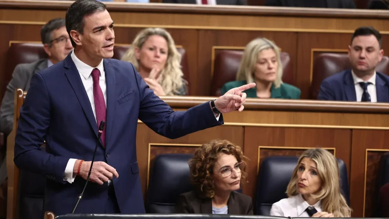 #Mundo:Al pan, pan, y al vino, vino