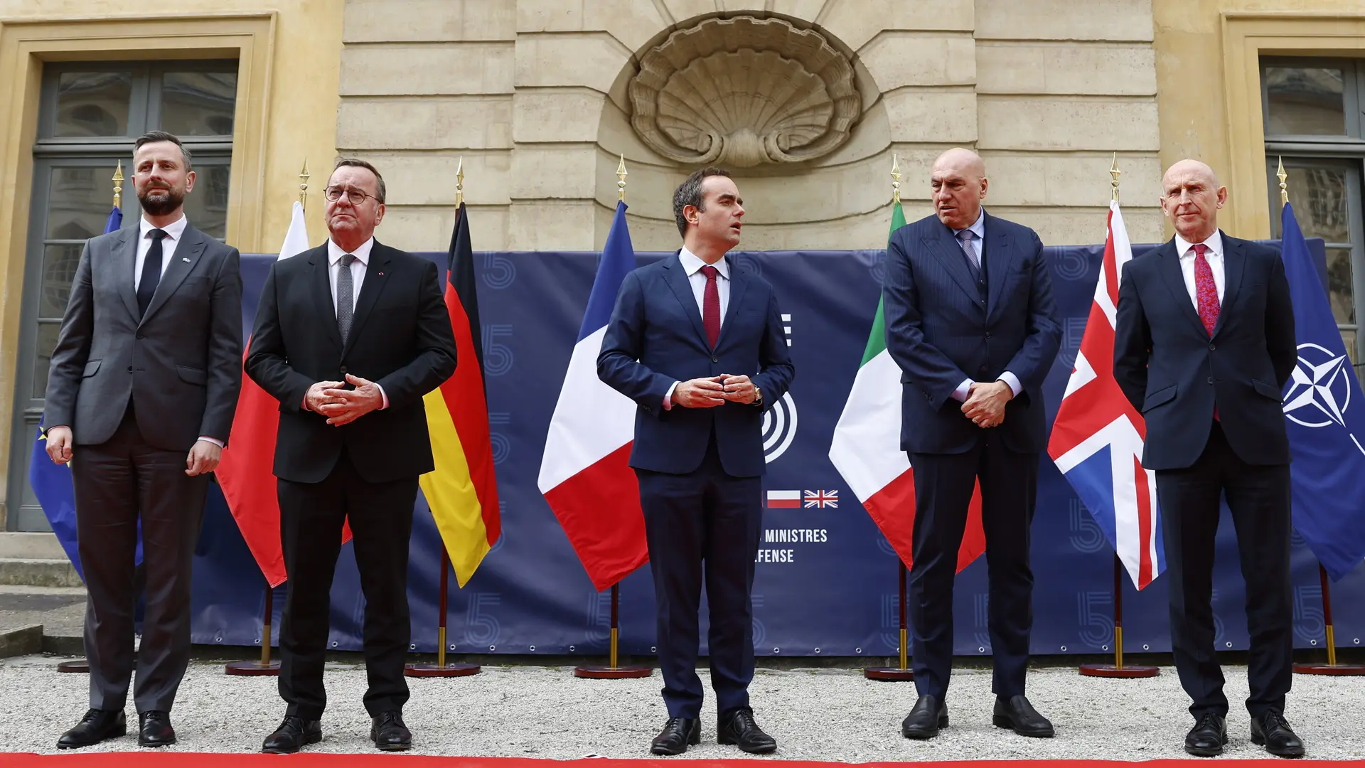 european-defense-ministers-meet-in-e5-format-in-paris.jpeg