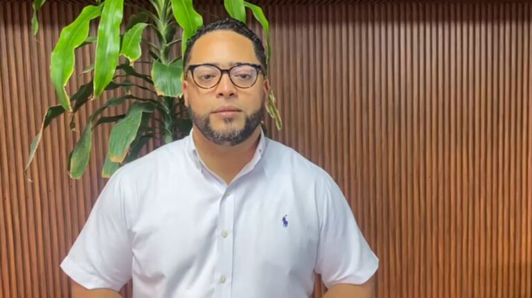 Regidores de Azua denuncian circulación de vehículos pesados