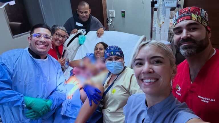 Gemelos nacen en días distintos en Puerto Rico – #DeInteres   #FVDigital