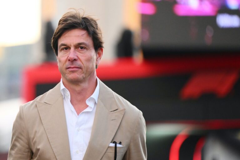 #Deportes: Drive to Survive revela cómo Wolff pensaba en fichar a Alonso #F1