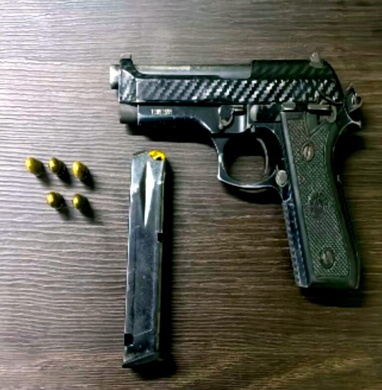 Matan a “machete” al enfrentar a la policía