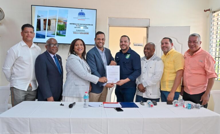 Gobierno destina más de RD$32 millones para alcaldías de Monseñor Nouel, Santiago y La Vega