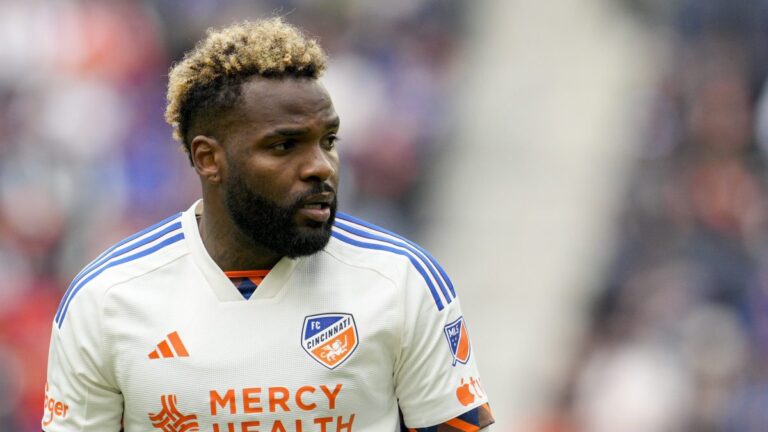 Fallece ex-jugador de MLS de 28 años tras caer de un edificio #FVDigital